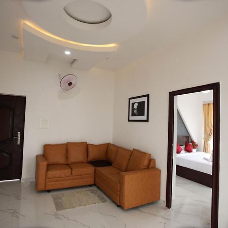 Pudunagaram Emirates Residency酒店 外观 照片
